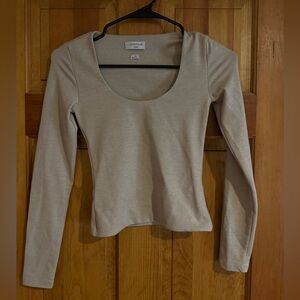 Aritzia Contour Long Sleeve